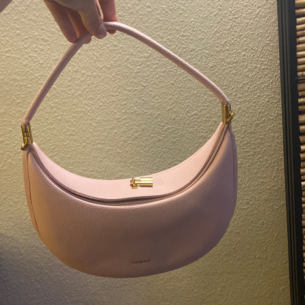 Songmont DUPE in pale Pink